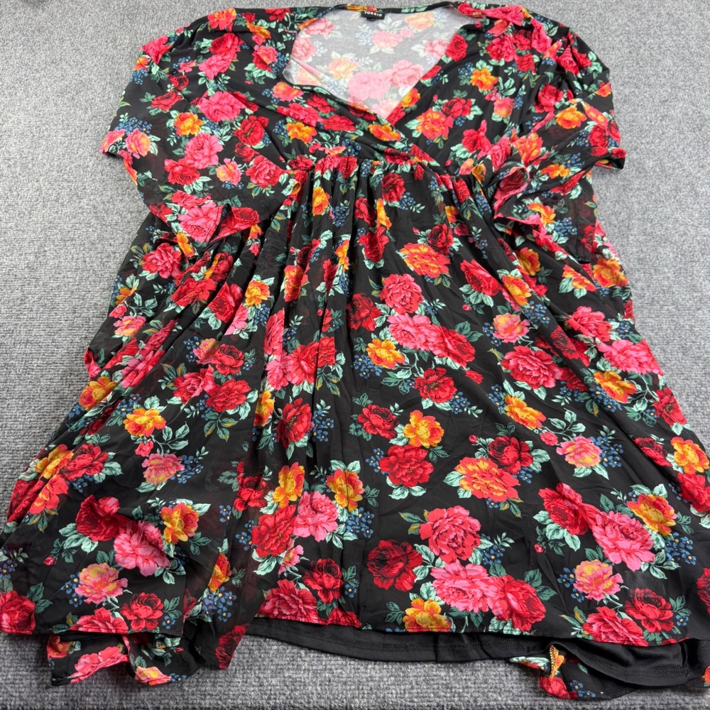 Torrid Babydoll Dress 5 Black Red Floral Surplice Empire Waist Women